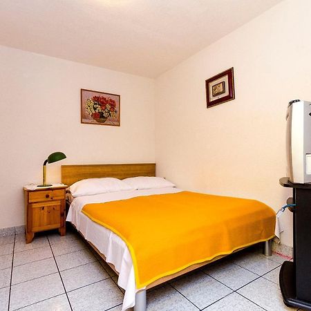 Apartments Marijana Trogir Exterior photo