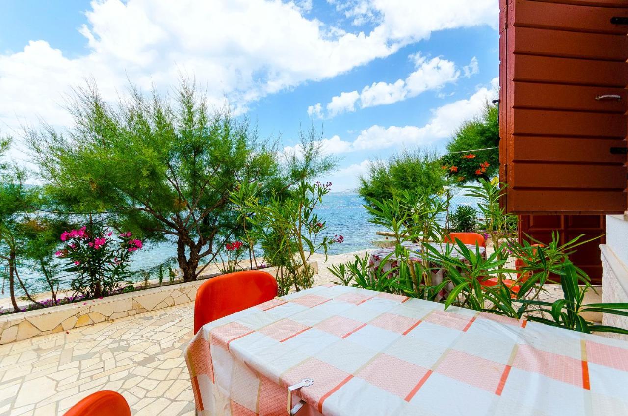 Apartments Marijana Trogir Exterior photo