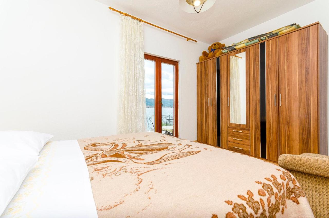 Apartments Marijana Trogir Exterior photo