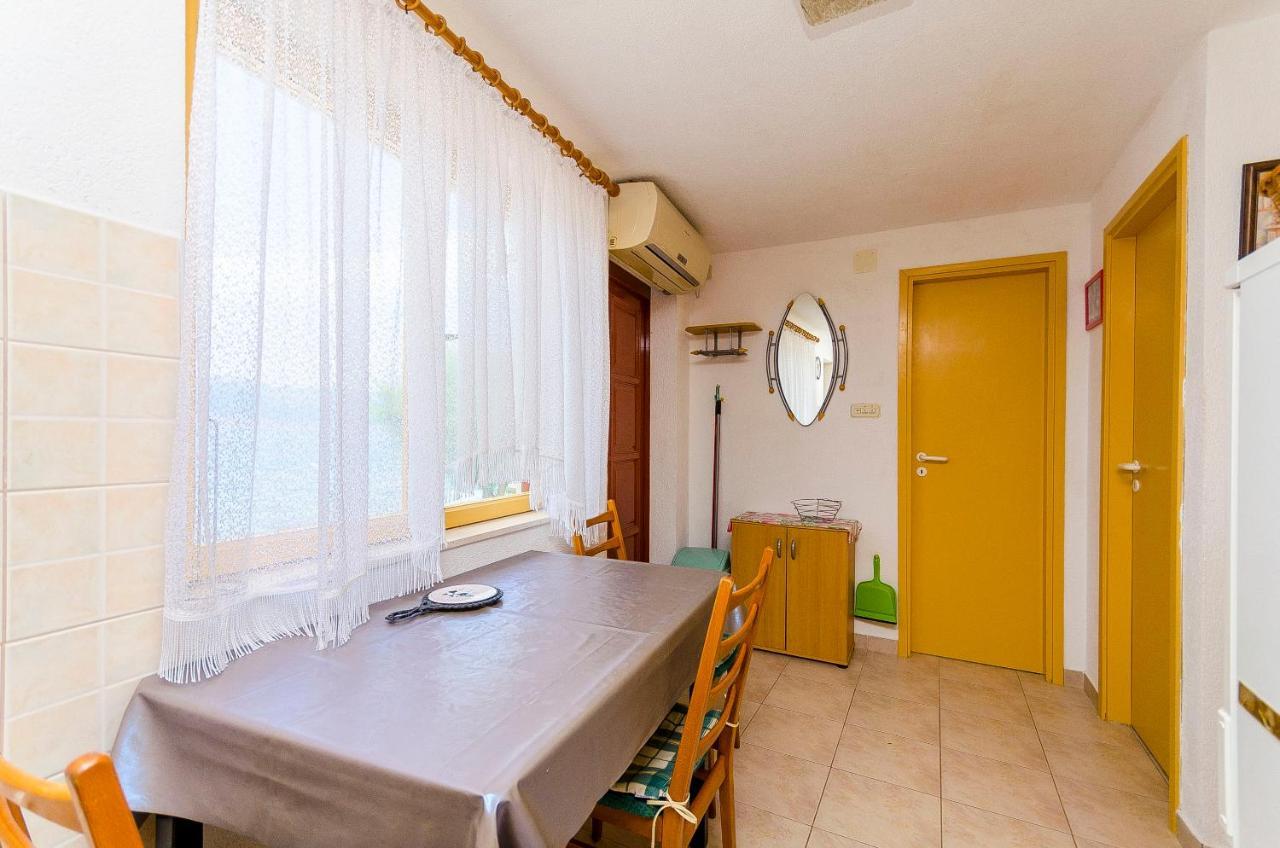 Apartments Marijana Trogir Exterior photo